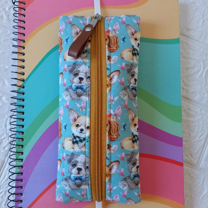 Imagem 1 - Estojo Escolar com Elástico/estojo com Elástico para Caderno