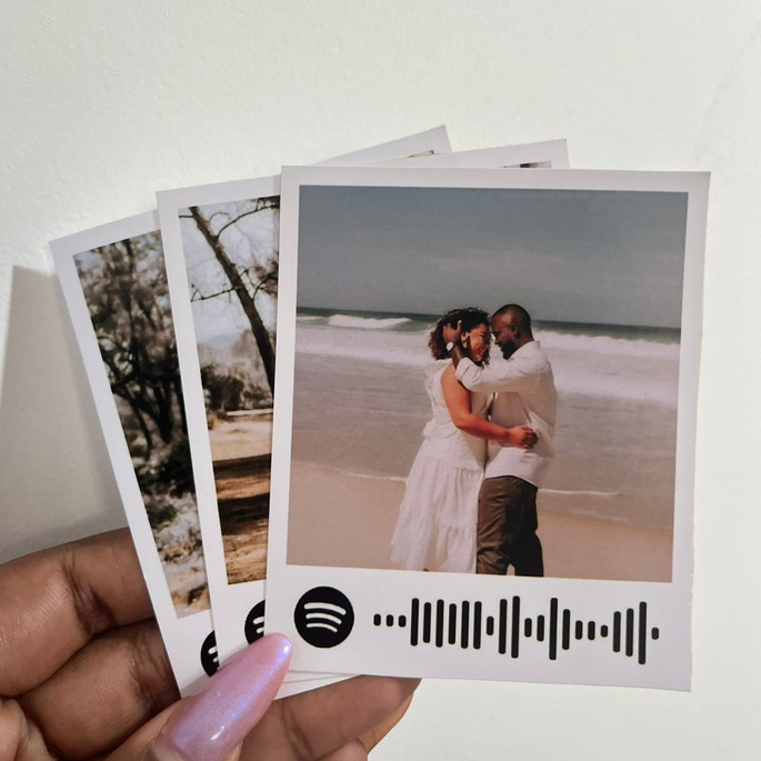 Imagem 1 - Polaroid com Música Spotify