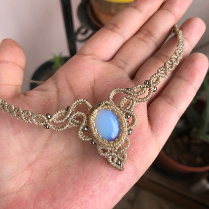 Imagem 3 - Headband em Macramê com Opalina