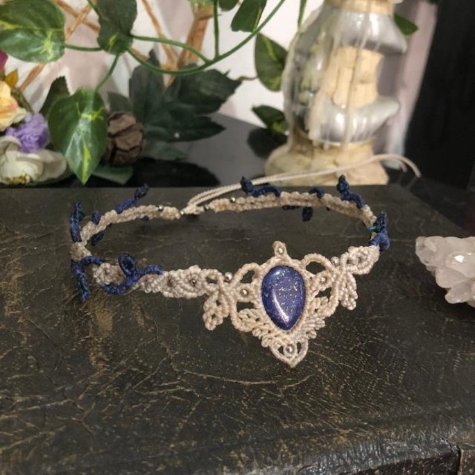Imagem 2 - Headband em Macramê com Lápis Lazuli