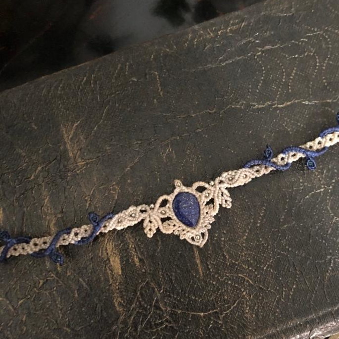 Imagem 3 - Headband em Macramê com Lápis Lazuli