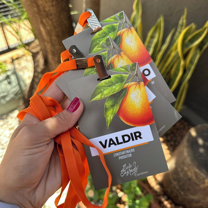Imagem 2 - Credencial com Cordão