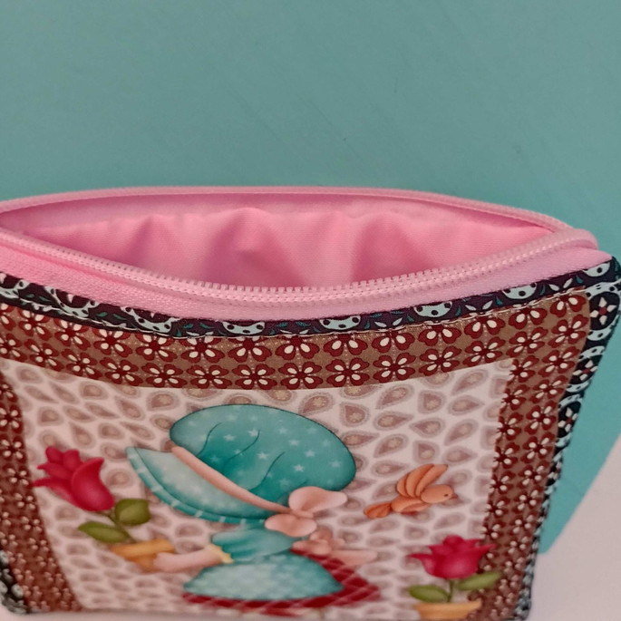 Imagem 4 - Necessaire Camponesa