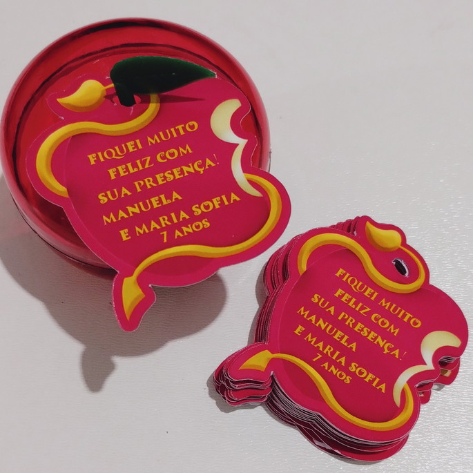 Imagem 3 - Mini Maça de Acrílico com Tag Personalizada