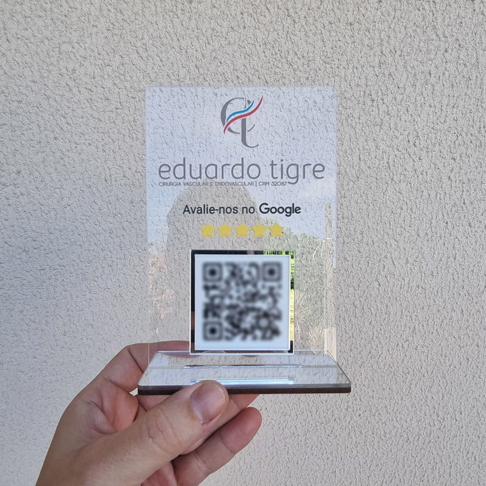 Imagem 2 - Placa Personalizada Logo e 1 Qr Code com Acrílico Espelhado