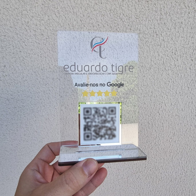 Imagem 3 - Placa Personalizada Logo e 1 Qr Code com Acrílico Espelhado