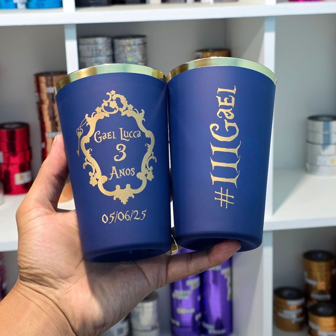 Imagem 1 - Copos Acrílico Twister 500ml Azul Fosco com Borda - 15 Anos