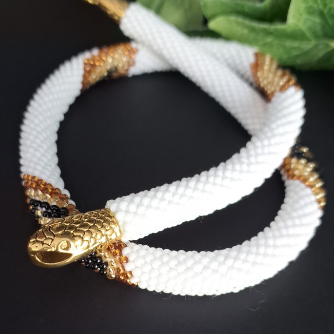 Imagem 1 - Colar Ball Branco e Dourado