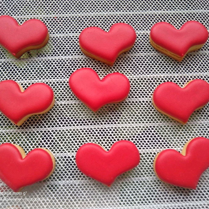 Imagem 2 - Biscoito Coração Vermelho (especial Dia dos Namorados)
