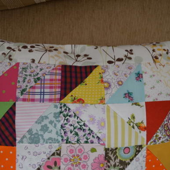 Imagem 2 - Almofada Patchwork