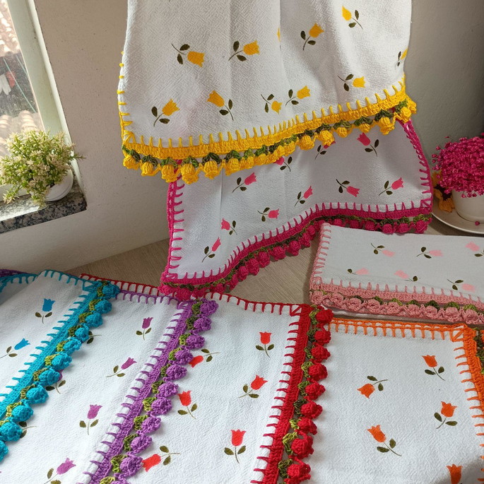 Imagem 1 - Kit Semaninha Pano de Prato Tulipas Pintado a Mão