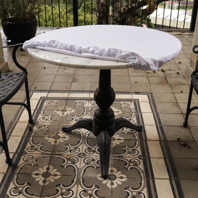 Imagem 4 - Capa de Mesa Quadrada Moletom com Elástico - 70x70cm,algodão