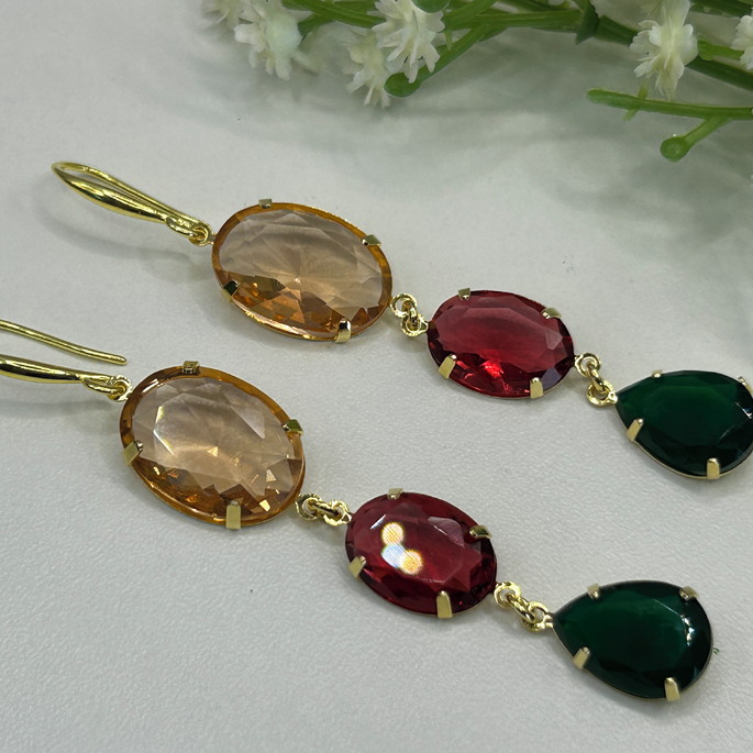 Imagem 5 - Brinco Gancho Cristais Coloridos -banho Ouro 18k