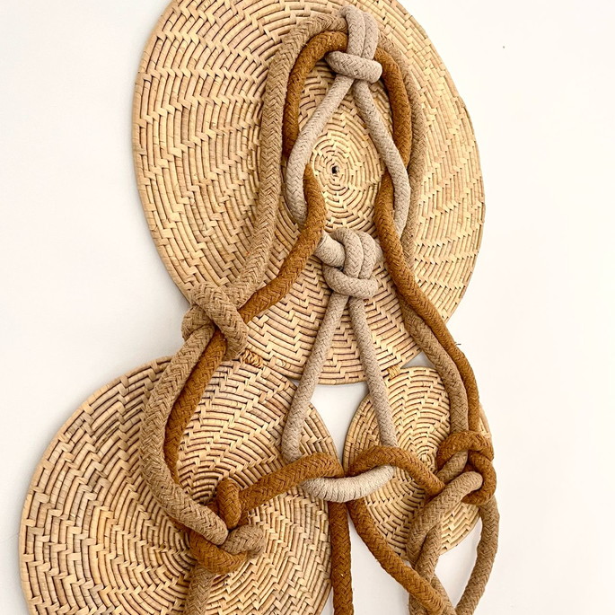 Imagem 3 - Escultura de Parede Isis