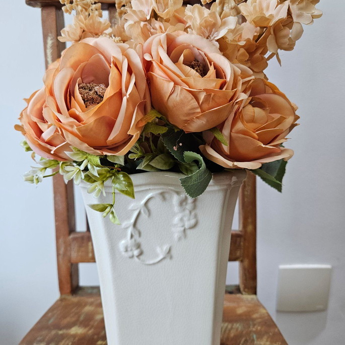 Imagem 1 - Vaso Grande de Louça com Flores