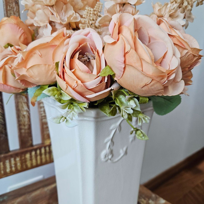 Imagem 2 - Vaso Grande de Louça com Flores