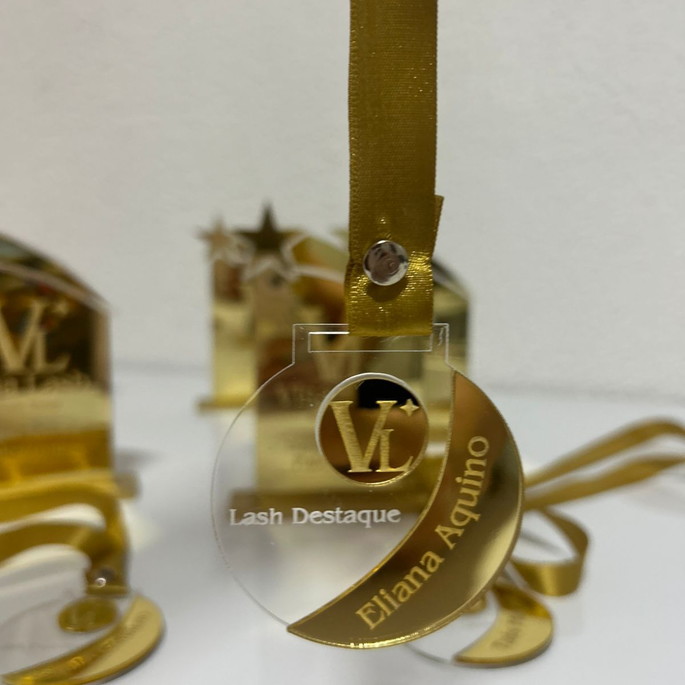 Imagem 3 - 12 Medalhas Personalizadas com Seu Texto com Cordão de Cetim