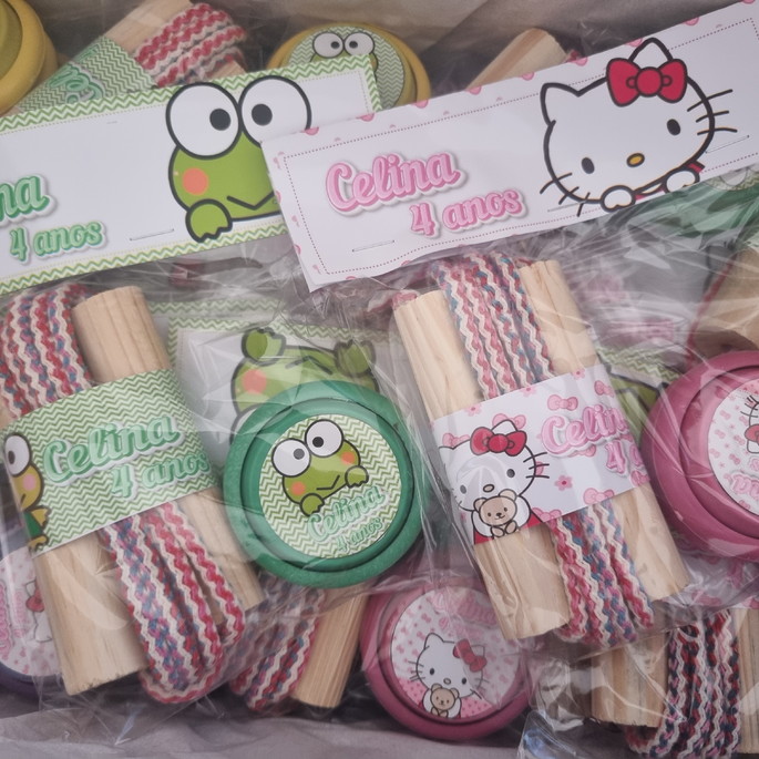 Imagem 3 - Kit Corda e Ioio Personalizado Hello Kitty