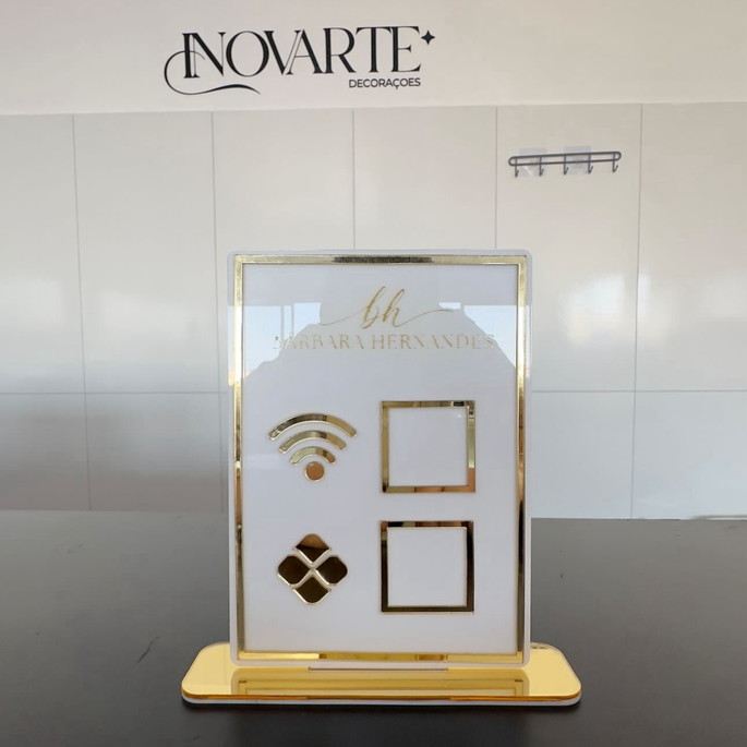 Imagem 2 - Placa Pix Acrílico Personalizada com Cores e 2 Qr Codes