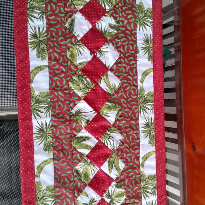 Imagem 2 - Caminho de Mesa Retangular