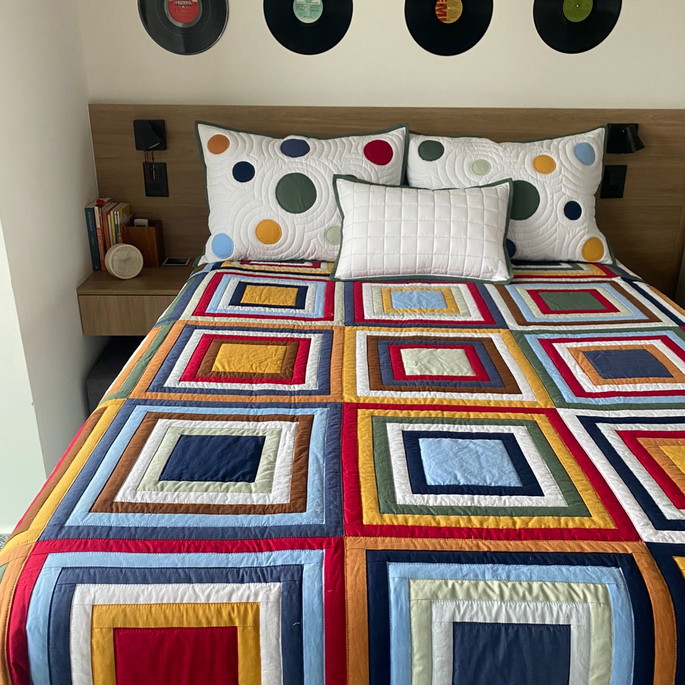 Imagem 1 - Colcha Patchwork Geometria