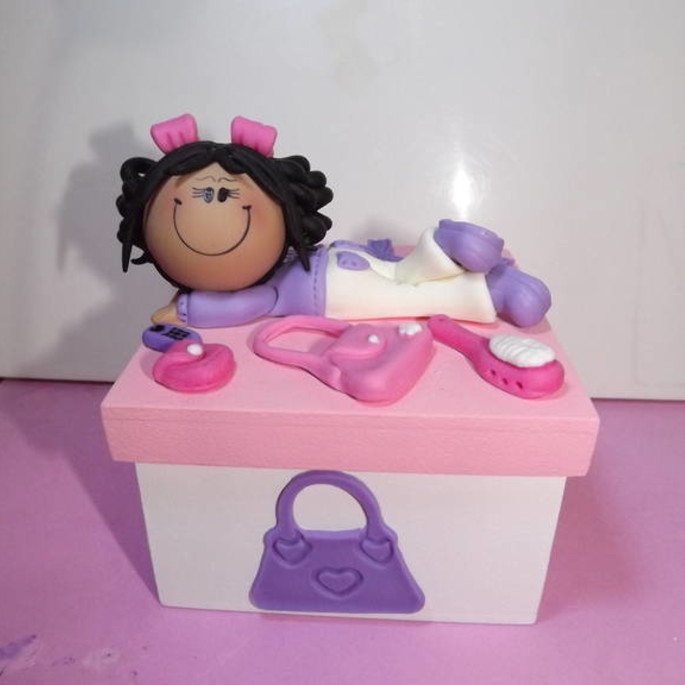 Imagem 1 - Caixinha Com Boneca
