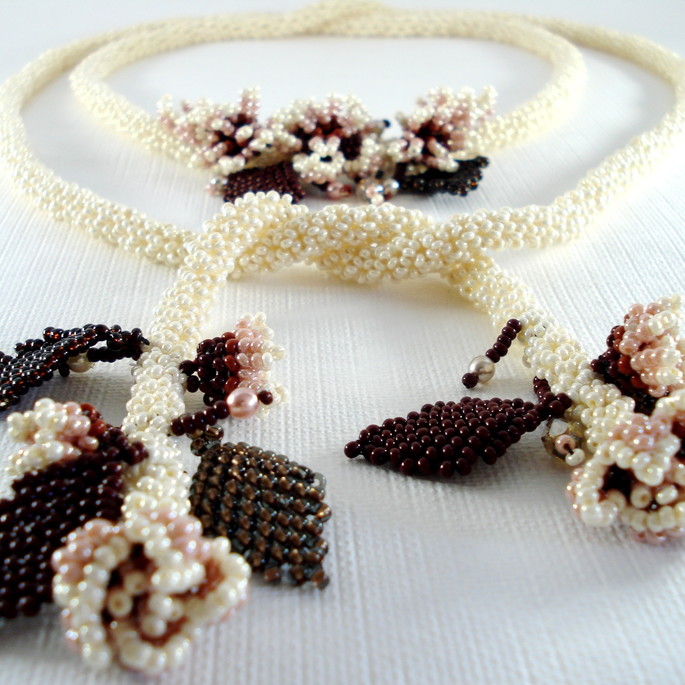 Imagem 2 - Colar Cherry Tree