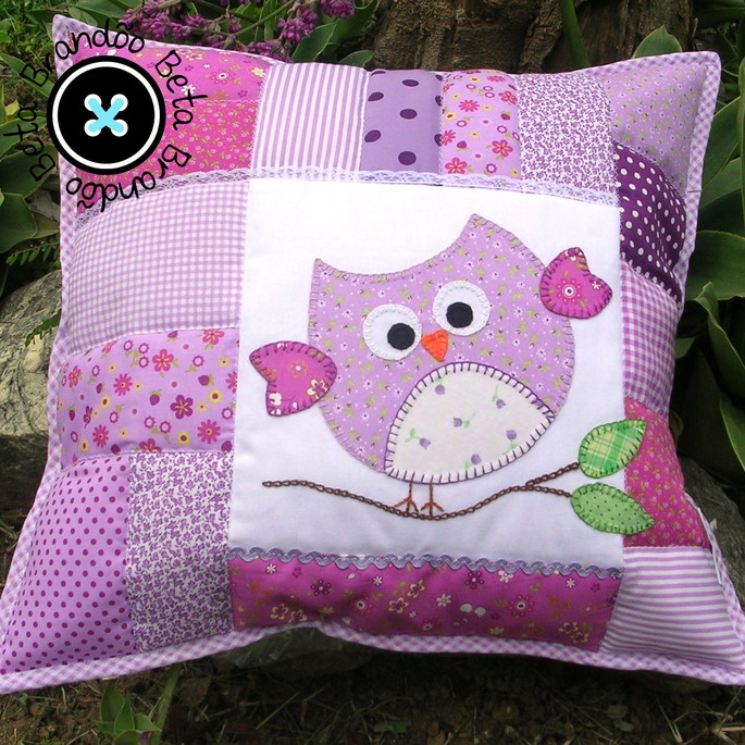 Imagem 1 - Capa para almofada Coruja - Patchwork