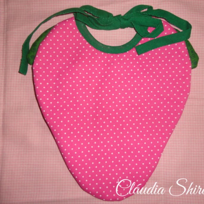 Imagem 2 - Babador Morango