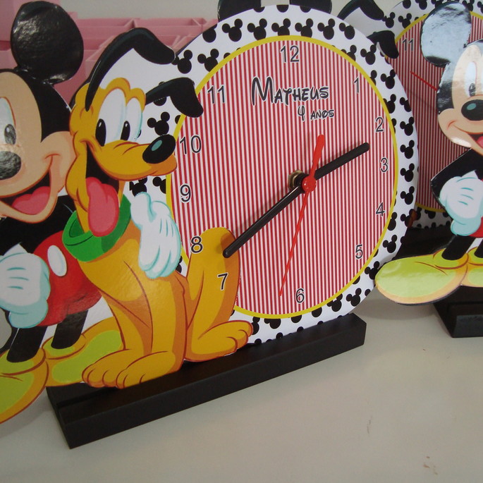 Imagem 2 - Relógio Mickey e Pluto