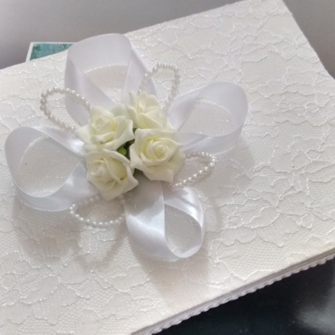 Imagem 1 - Caixa em MDF decorada com renda