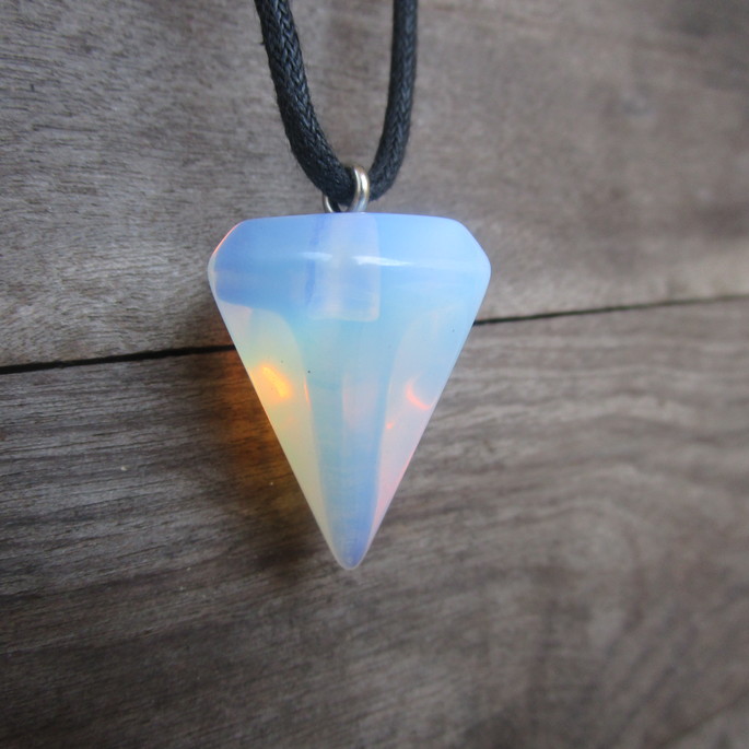 Imagem 2 - Colar Pedra da Lua