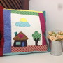 Imagem 3 - Capa Almofada Patchwork com Aplicações