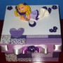 Imagem 4 - CAIXA COM BONECA
