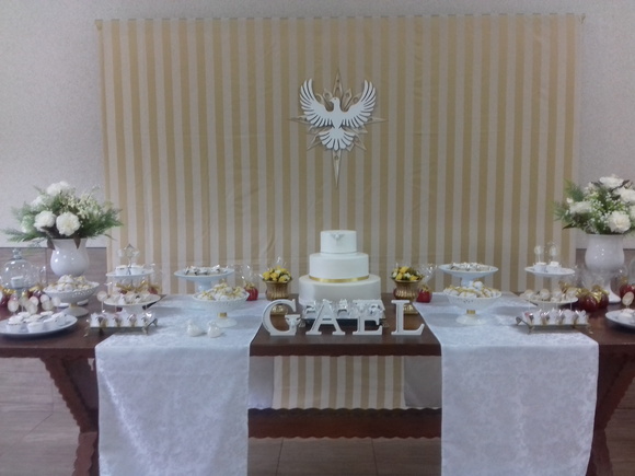 Decoraç u00e3o Batizado Branco e dourado no Elo7 Comemorando com Festa (939EF8) -> Decoracao De Batizado Branco Com Dourado Decoraç u00e3o Batizado Branco e dourado no Elo7 Comemorando com Festa (939EF8) -> Decoracao De Batizado Branco Com Dourado