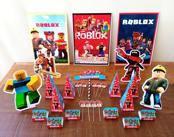 Kit Festa Roblox Só um bolinho Infantil 5 Quadrinhos Parede 10 Totens Mdf  em Promoção na Americanas