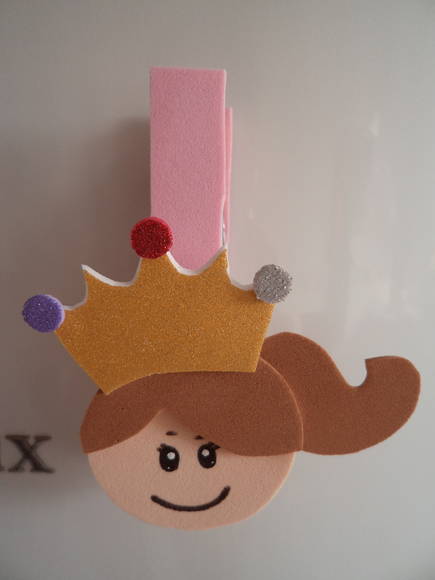 Grampo Ímã Geladeira Princesa no Elo7  Bruna Caroline 