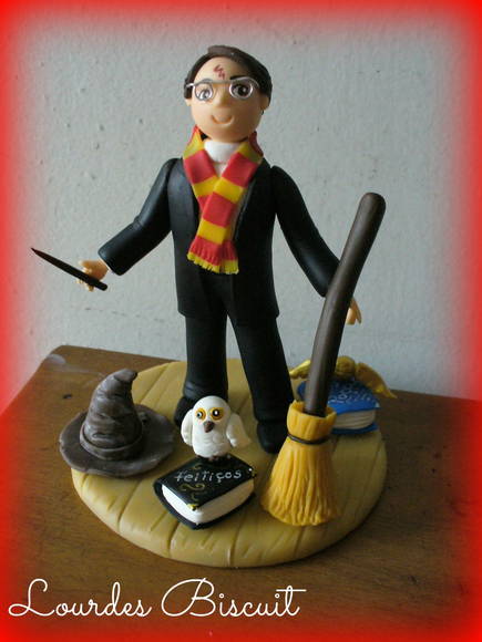 Topo de bolo Harry Potter Lourdes artesanato em biscuit Elo7 Aparador Sala De Jantar Rustico ~ Topo de bolo Harry Potter Lourdes artesanato em biscuit Elo7