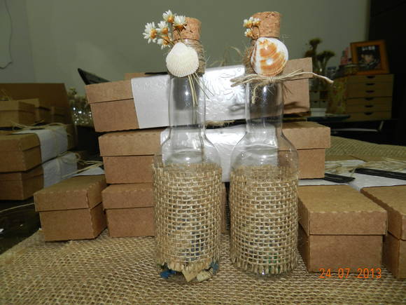 Resultado de imagem para garrafas rústicas para casamento