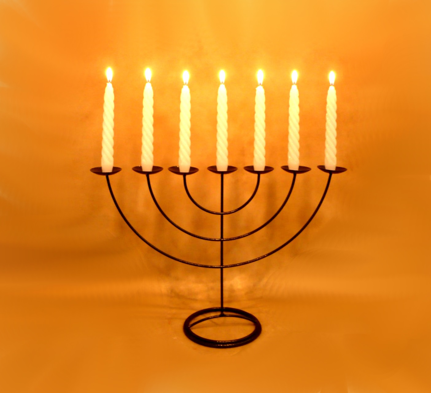 Menorah G Candelabro 7 braços com 7 velas cód. 80243 no Elo7 | VELITAS Velas e Ferros decorativos (7C2B66)