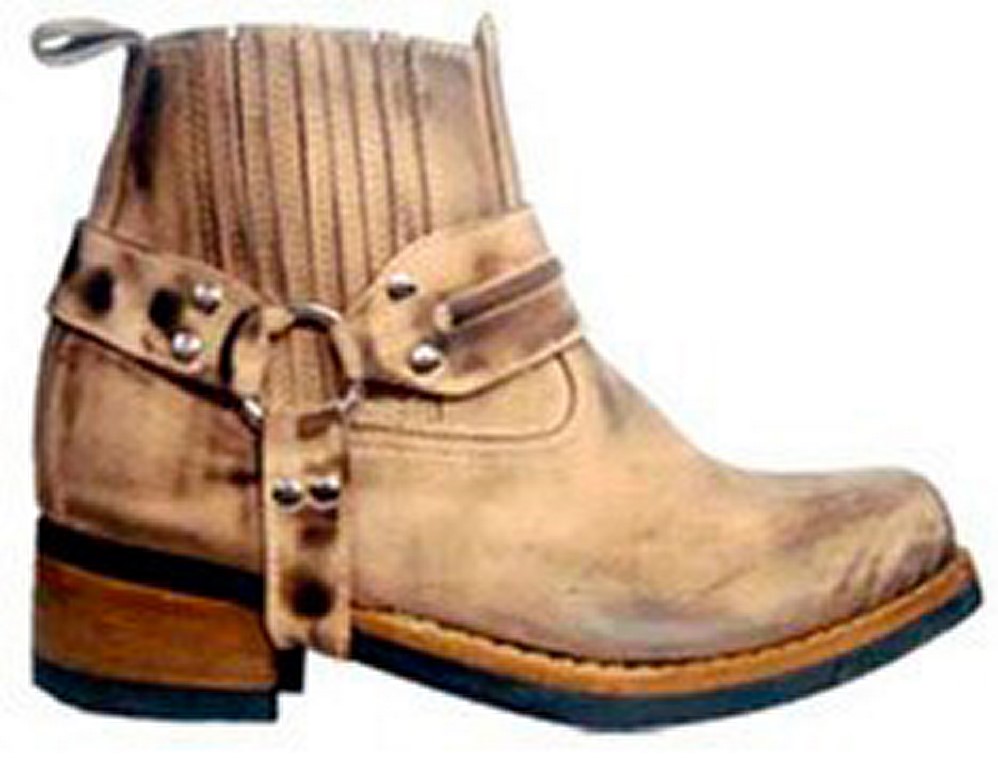 bota de bico quadrado
