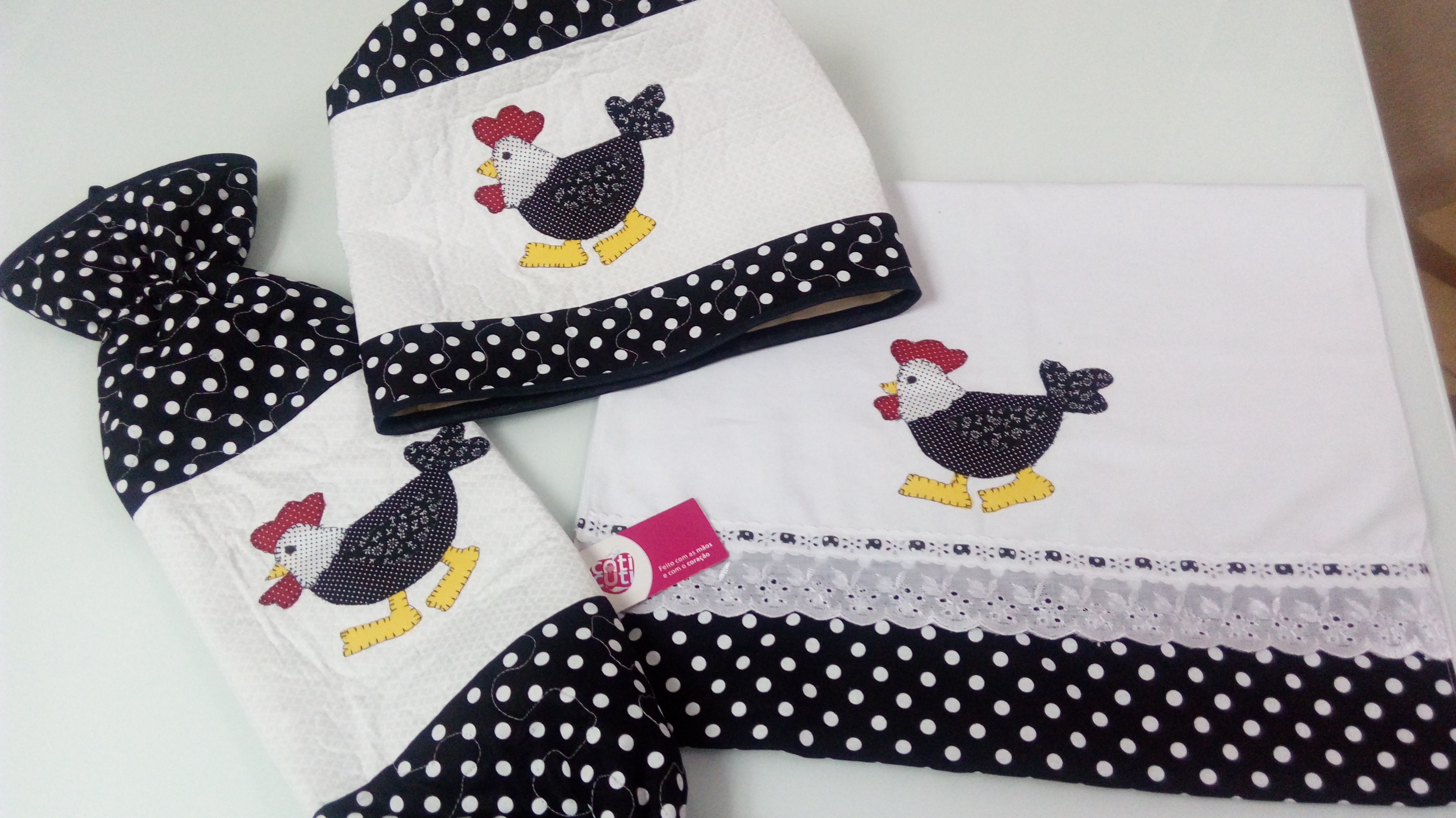 Kit Jogo de Cozinha Estampado Galinha Masterchef 11 Peças - Branco e Preto  - Realeza Enxovais - Kit Capas para Cozinha - Magazine Luiza