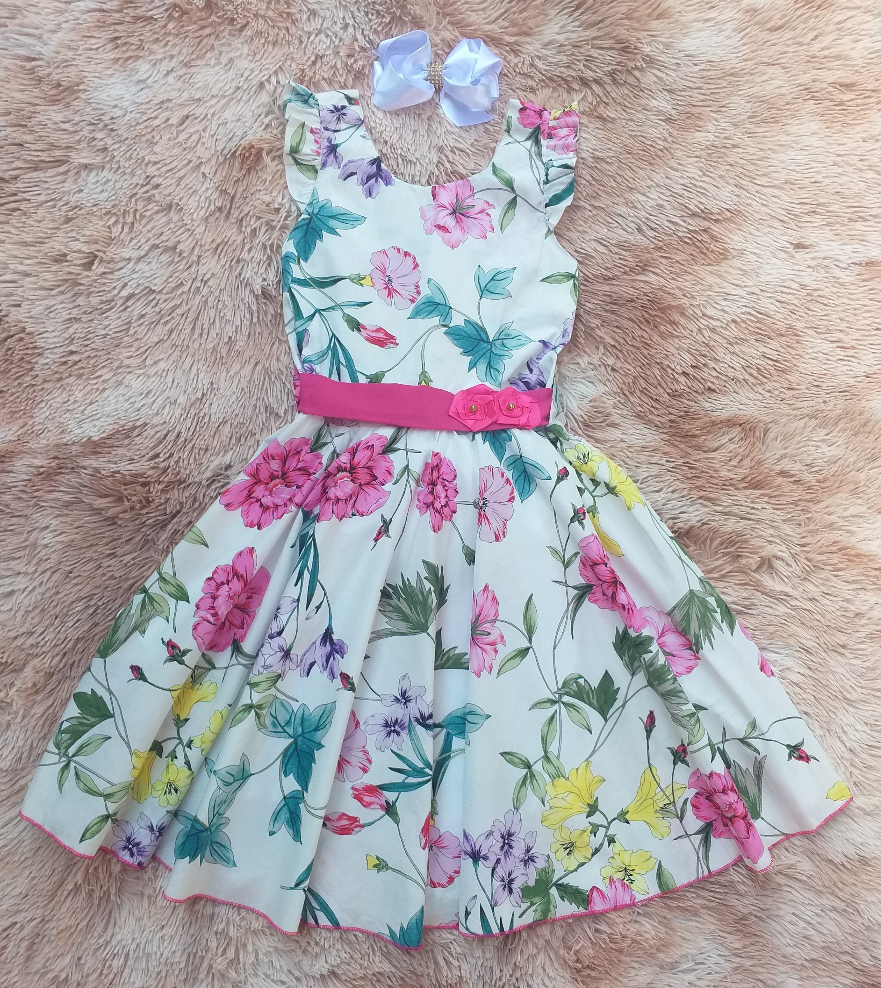 vestido branco renda infantil