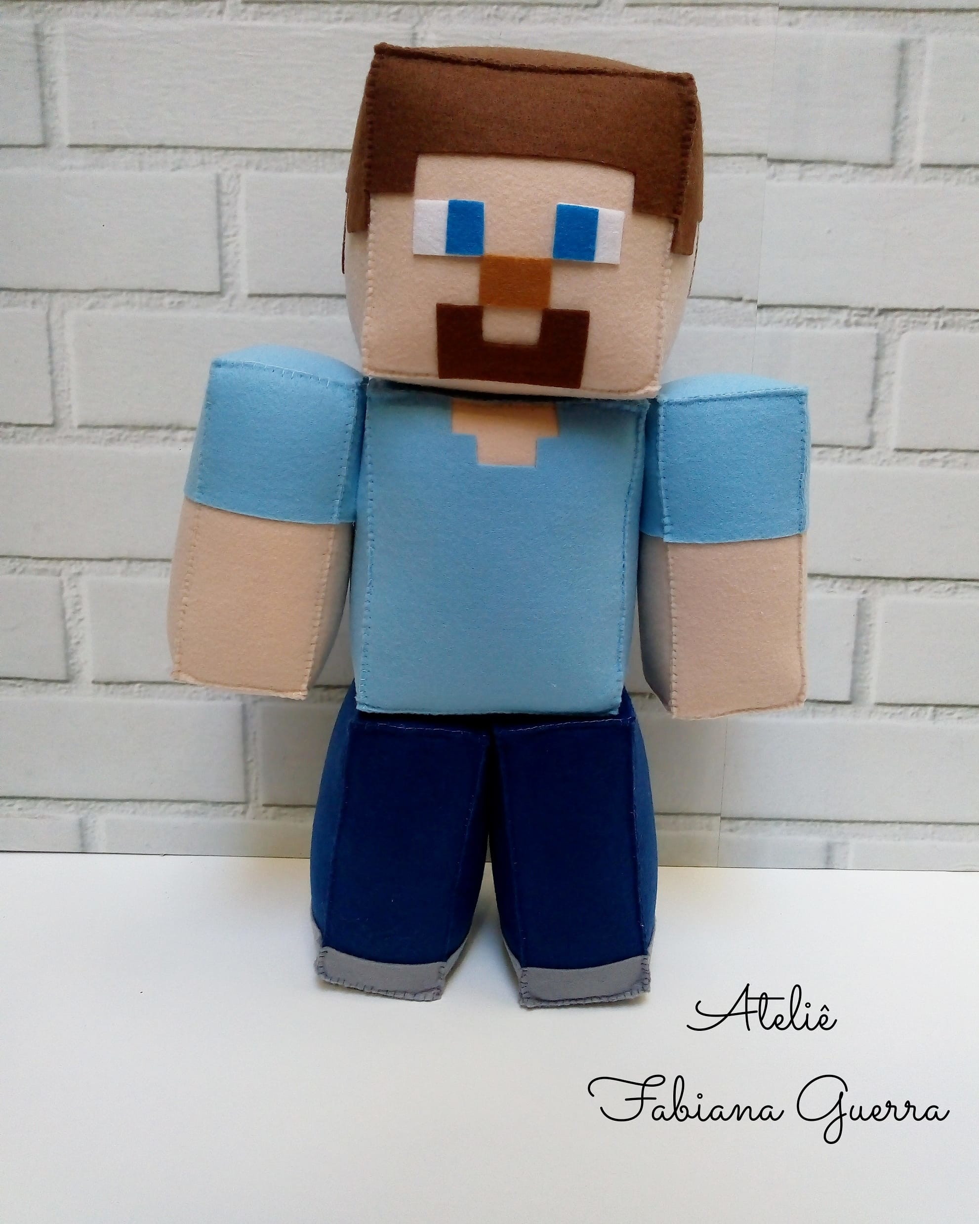 Boneco Minecraft em Feltro