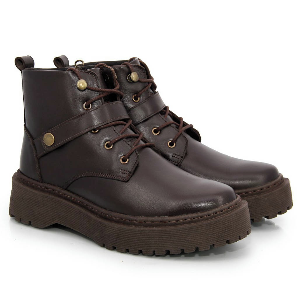 bota feminina estilo coturno