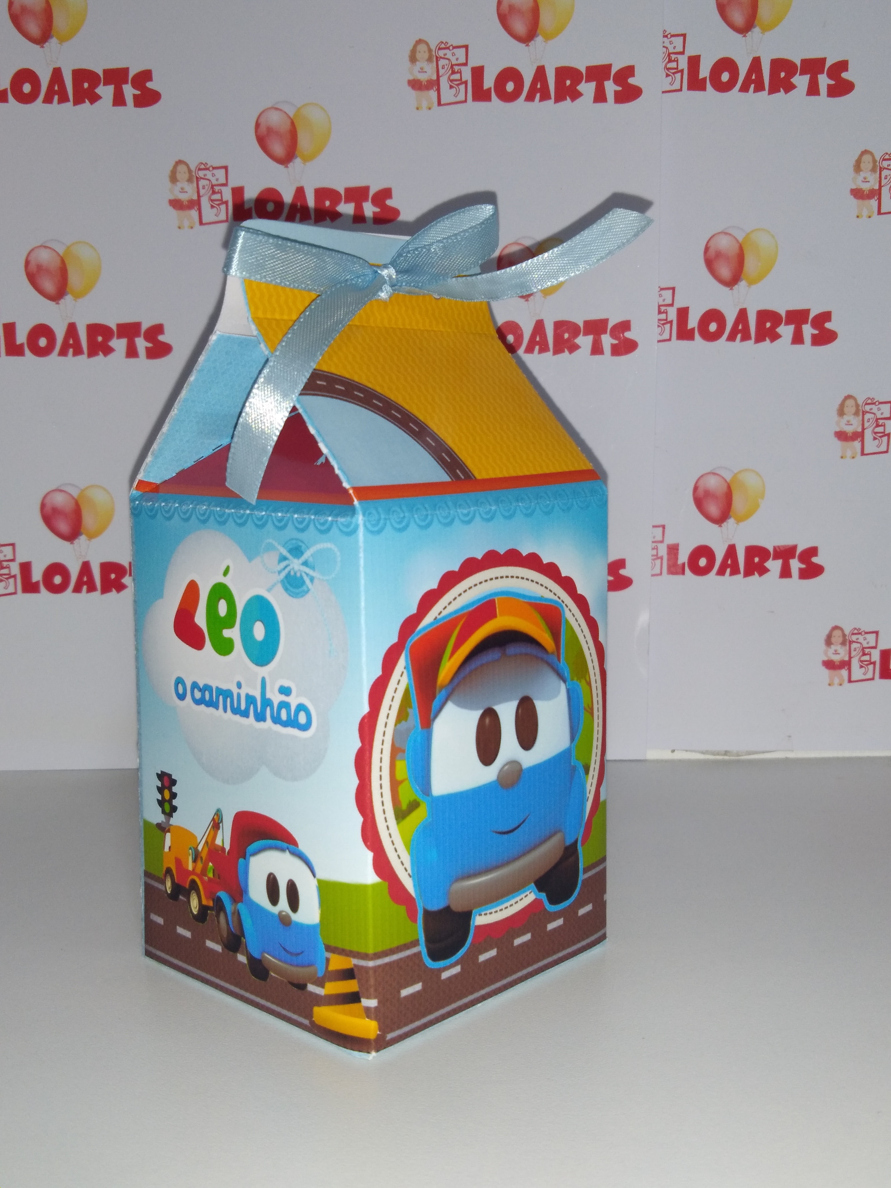Caixa milk Leo o caminhão 10 unidades.