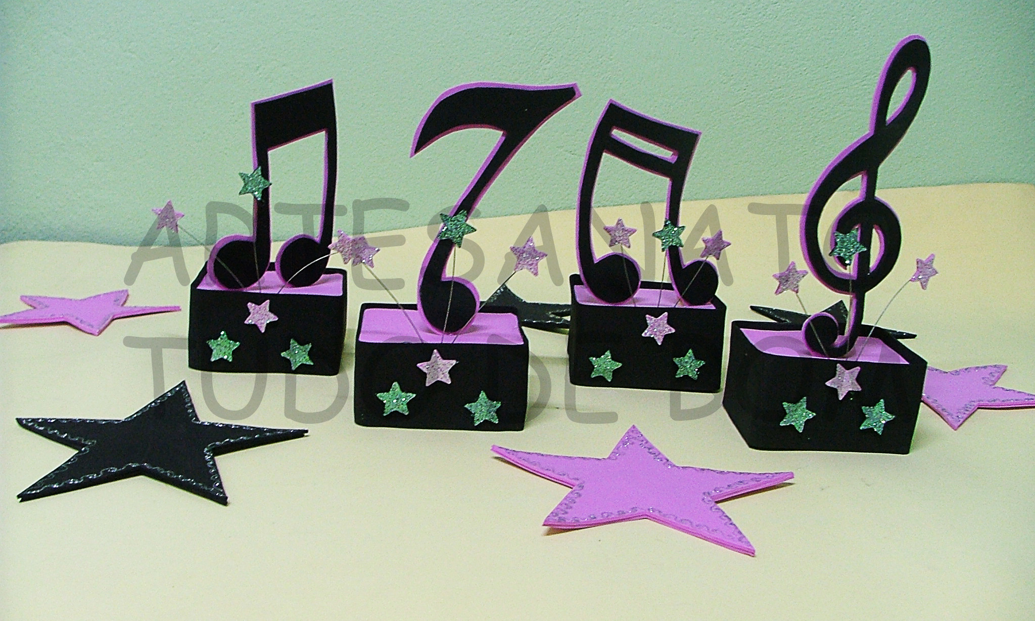 Decoraç u00e3o festa em EVA Tema Baladinha Artesanatoé Tudo de Bom Elo7 Decoração Com Eva ~ Decoraç u00e3o festa em EVA Tema Baladinha Artesanatoé Tudo de Bom Elo7