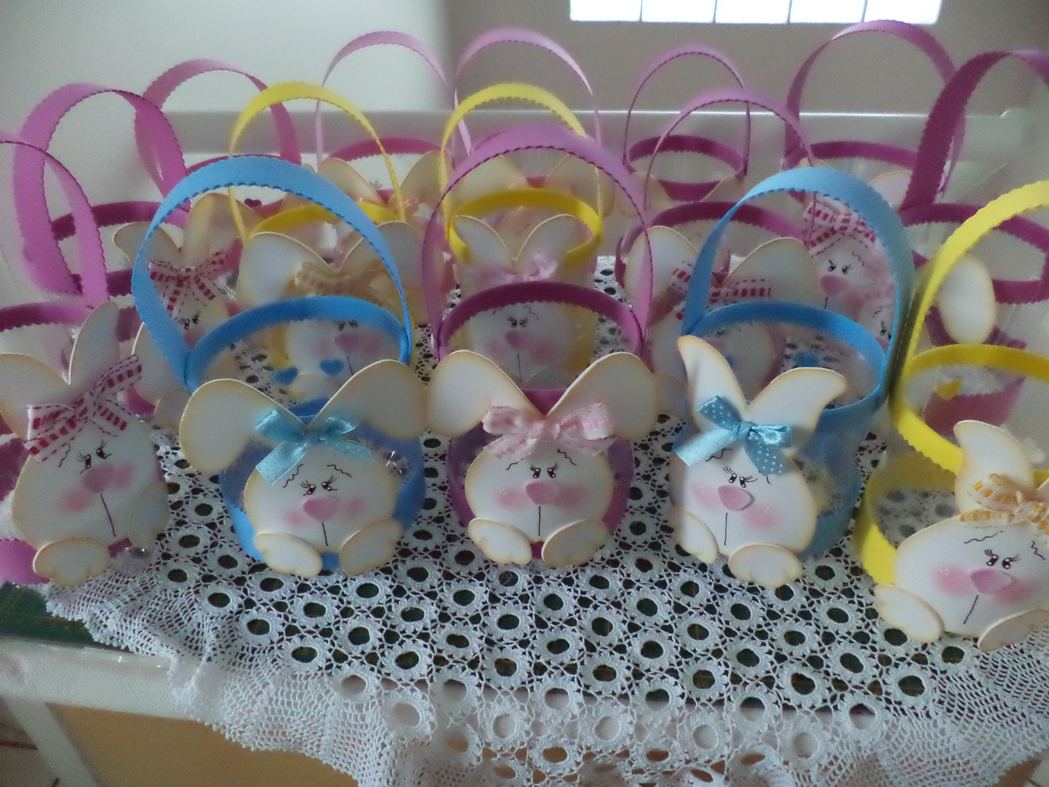 Cestinhas de Páscoa de Pet Ateli u00ea Art u00b4s Artesanato Elo7 Aparador Buffet Retro ~ Cestinhas de Páscoa de Pet Ateli u00ea Art u00b4s Artesanato Elo7