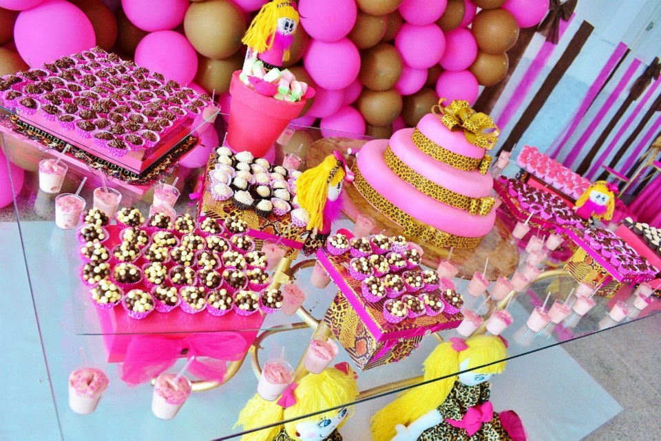 FESTA PINK E ONCINHA GATA DE LA u00c7O ATELI u00ca DE FESTAS , DECORA u00c7ÃO E EVENTOS Elo7 # Decoracao De Oncinha Para Festa FESTA PINK E ONCINHA GATA DE LA u00c7O ATELI u00ca DE FESTAS , DECORA u00c7ÃO E EVENTOS Elo7 # Decoracao De Oncinha Para Festa