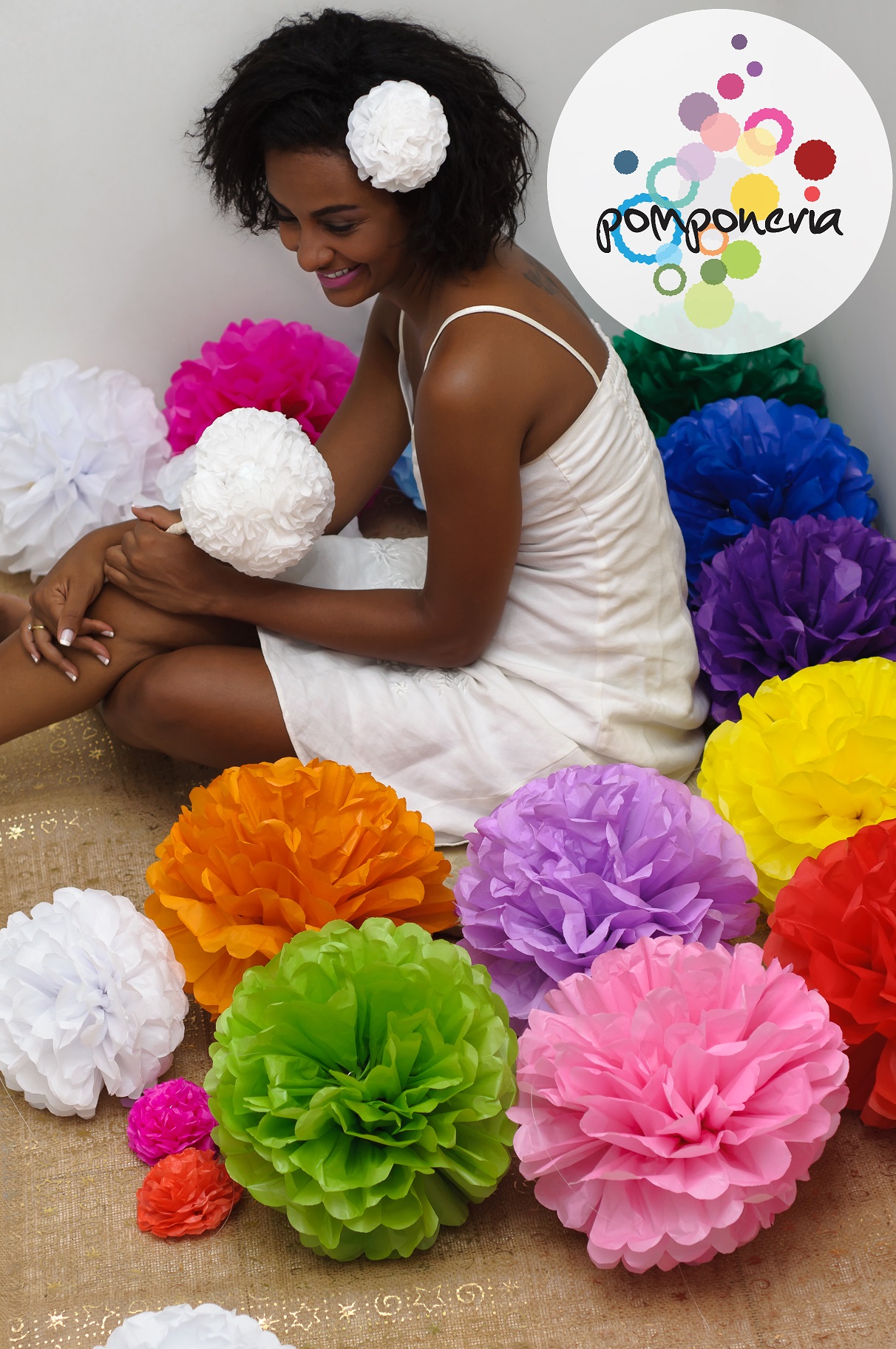 Tiara de Pompom Pomponeria A Fábrica do Pompom Elo7 Enfeite De Tiara ~ Tiara de Pompom Pomponeria A Fábrica do Pompom Elo7